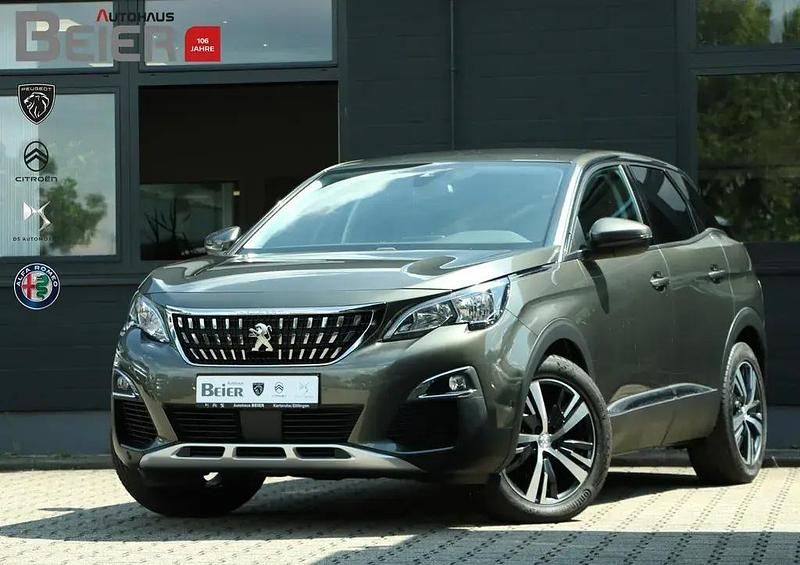 Grau Gebraucht 2019 Peugeot 3008 Allure SUV | 18.380 € (Fairer Preis) - Bild 1/4