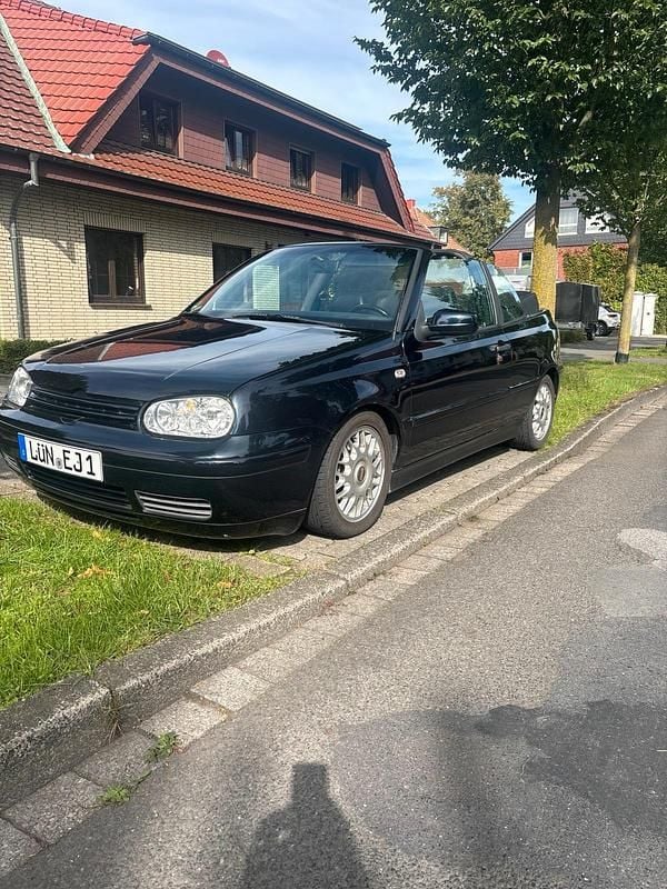 Blau Gebraucht 1999 VW Golf Cabriolet Cabrio | 2.099 € (Superpreis) - Bild 1/4