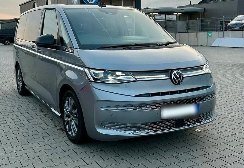 Usata VW Golf 204 CV (150 kW) 2024 Furgone