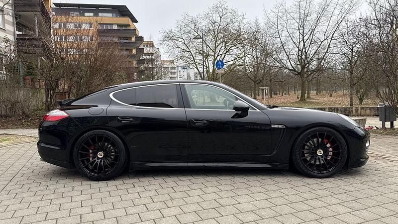 Gebraucht Porsche Panamera 4S Sport 400 PS (294 kW) 2011 Schwarz Limousine