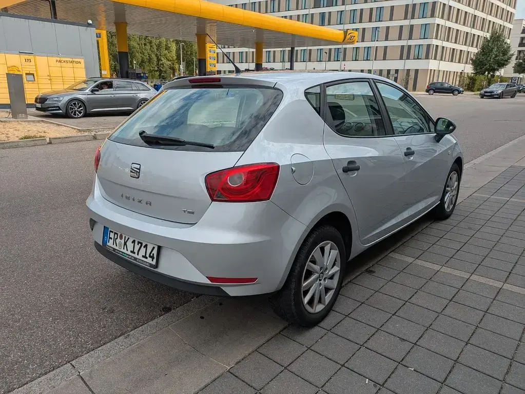 Gebraucht Seat Ibiza 90 PS (66 kW) 2016 Grau Limousine