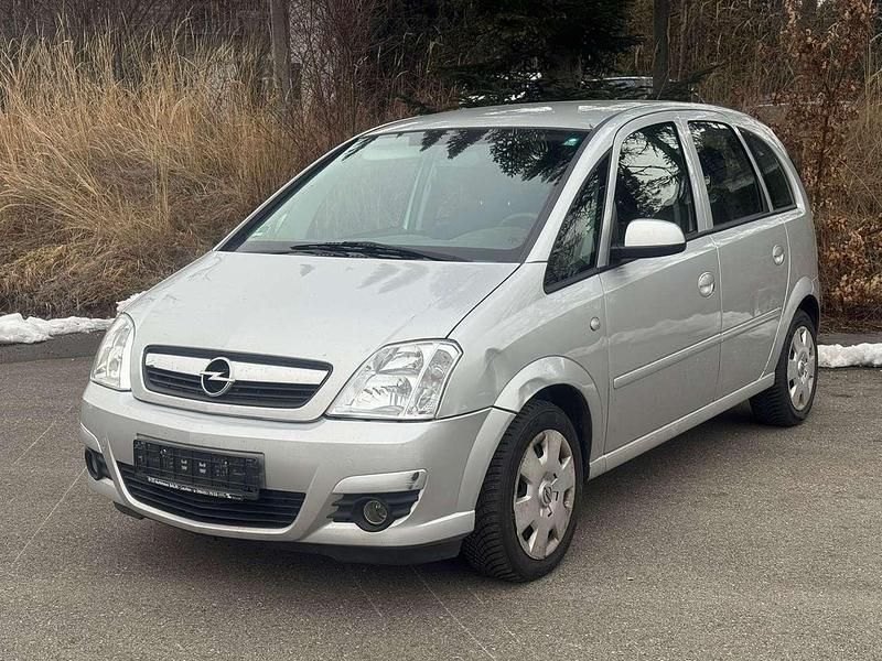Gebraucht Opel Meriva 101 PS (74 kW) 2006 Silber Van / Kleinbus