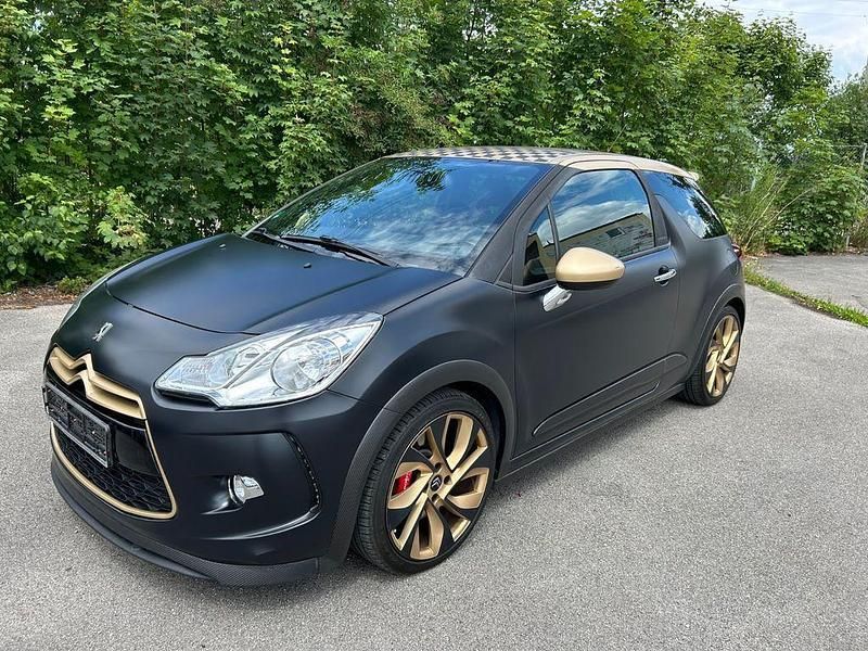 Schwarz Gebraucht 2015 Citroën DS3 Kleinwagen | 9.990 € (Etwas zu teuer) - Bild 1/4