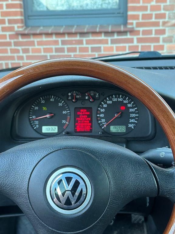 Gebraucht VW Passat Highline 193 PS (141 kW) 2002 Silber Limousine