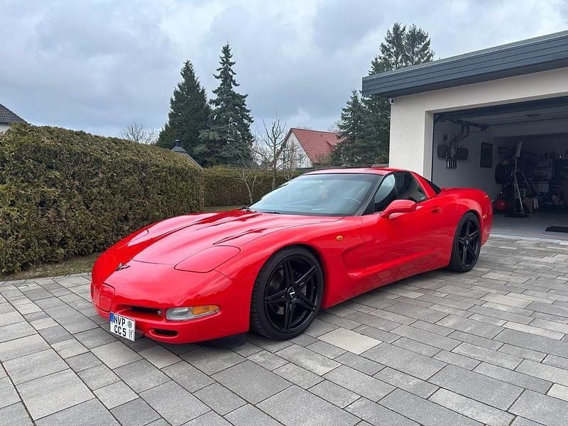 Gebraucht Corvette C5 344 PS (253 kW) 2001 Rot Coupé