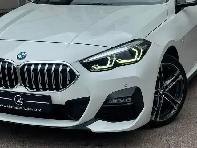 Gebraucht BMW 218 M Sport 136 PS (100 kW) 2021 Alpinweiss iii Coupé