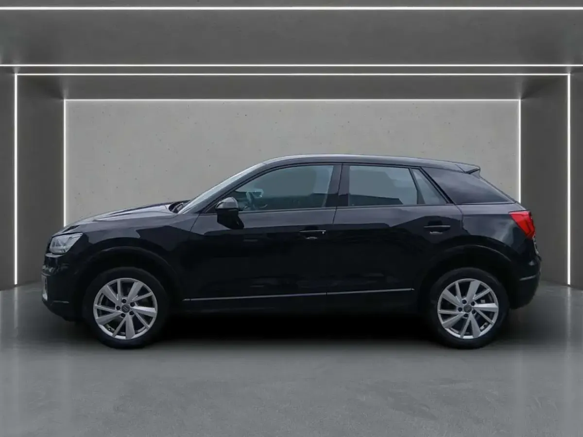 Gebraucht Audi Q2 Sport 150 PS (110 kW) 2019 Schwarz SUV