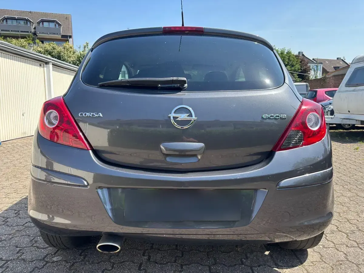 Gebraucht Opel Corsa 70 PS (51 kW) 2011 Grau Kleinwagen