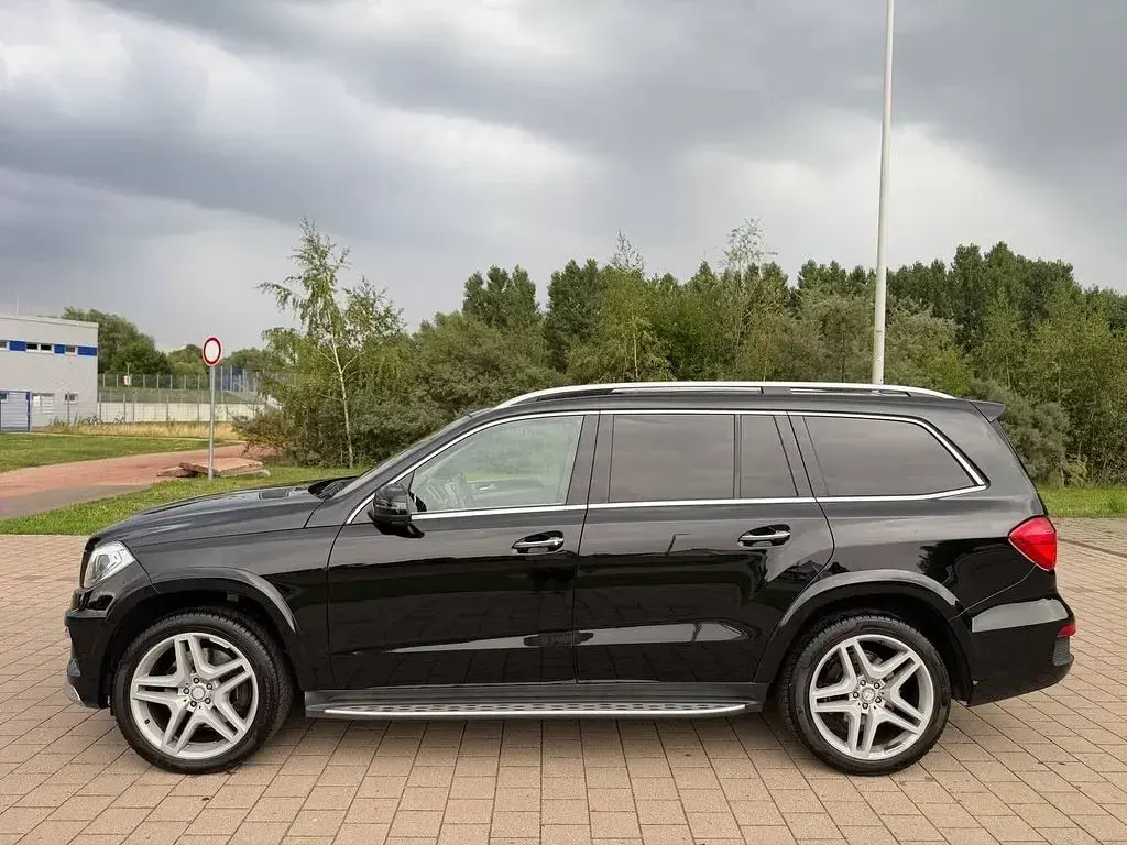 Gebraucht Mercedes GL350 AMG line 258 PS (189 kW) 2014 Schwarz SUV