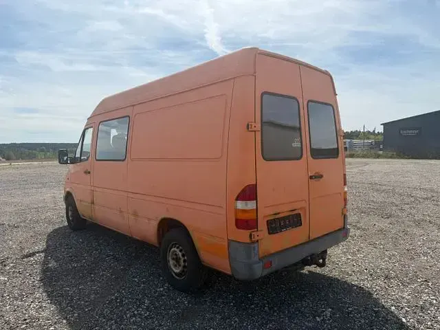 Gebraucht Mercedes Sprinter 82 PS (60 kW) 2001 Orangekeine angabe