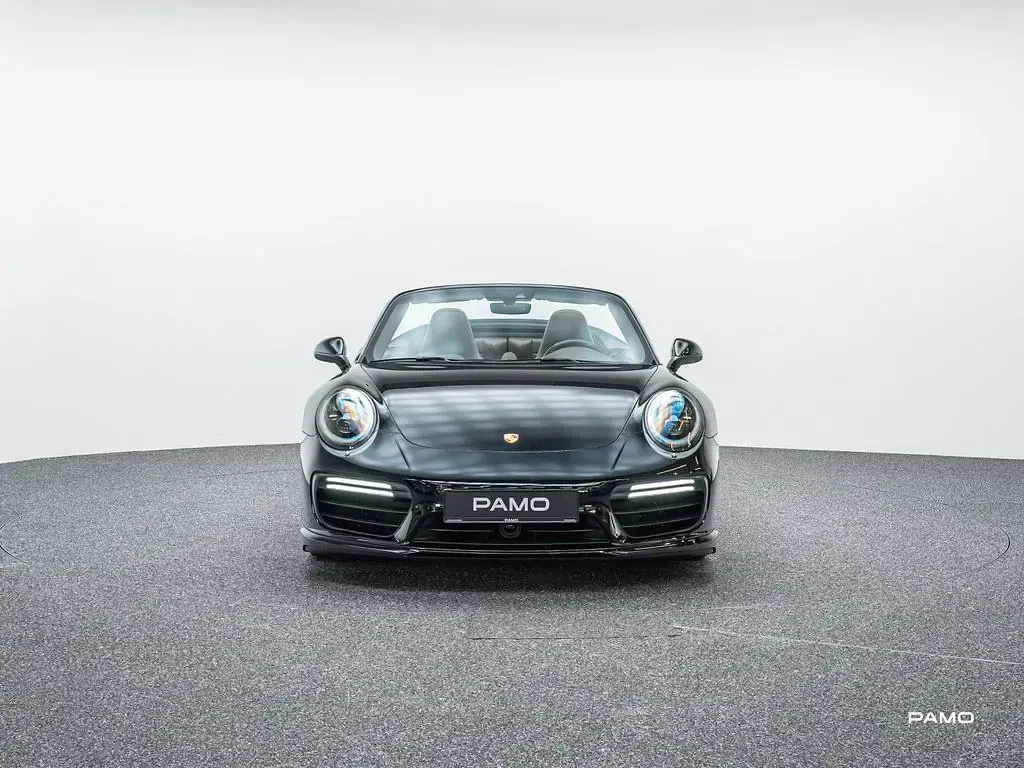 Begagnad Porsche 991 581 HK (427 kW) 2017 Svart Cab