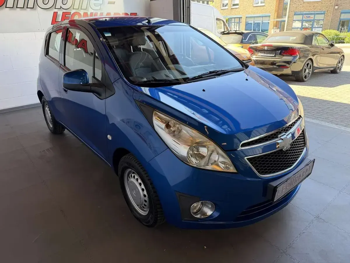 Second-hand Chevrolet Spark LS 68 CP (50 kW) 2012 Albastru Hatchback
