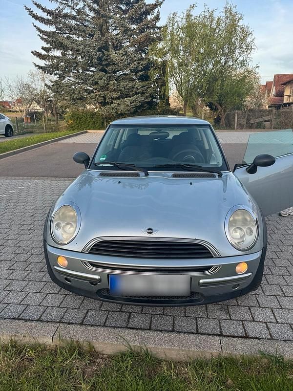 Usata Mini ONE 95 CV (69 kW) 2003 Grigio Utilitaria