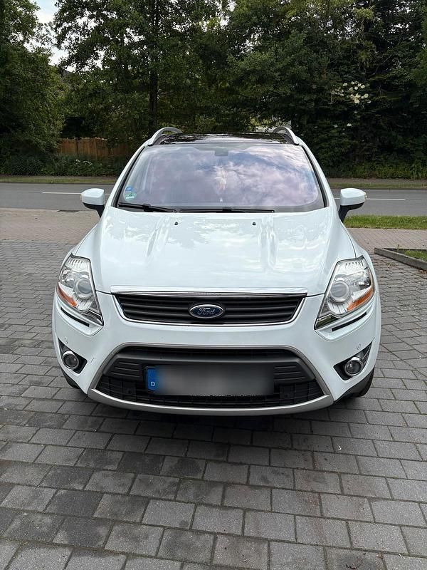 Weiß Gebraucht 2011 Ford Kuga SUV | 11.550 € - Bild 1/4