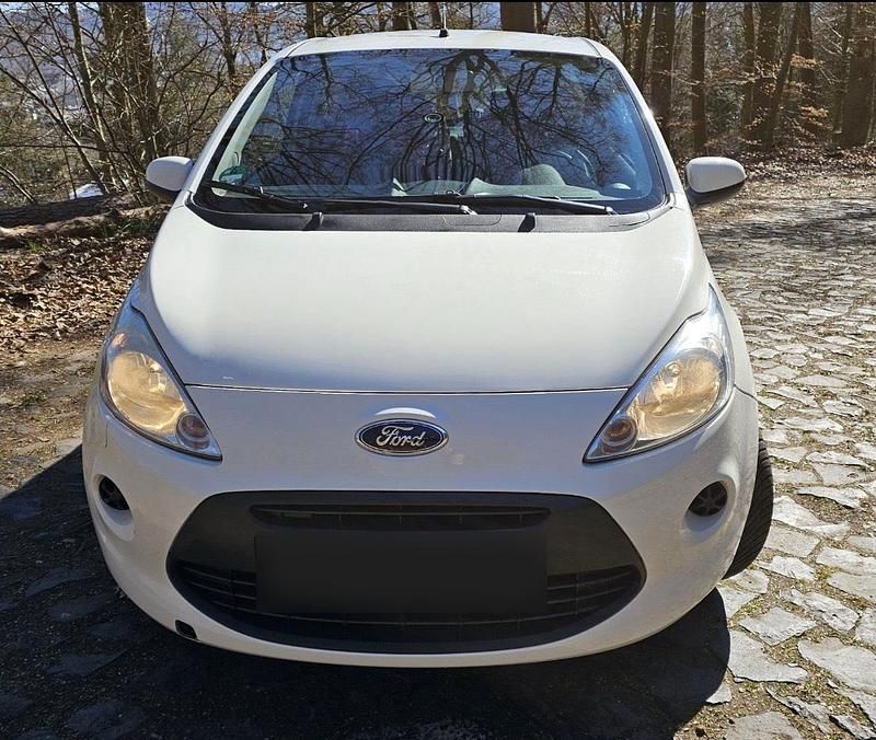 Usado Ford Ka 69 HP (50 kW) 2012 Branco Citadino