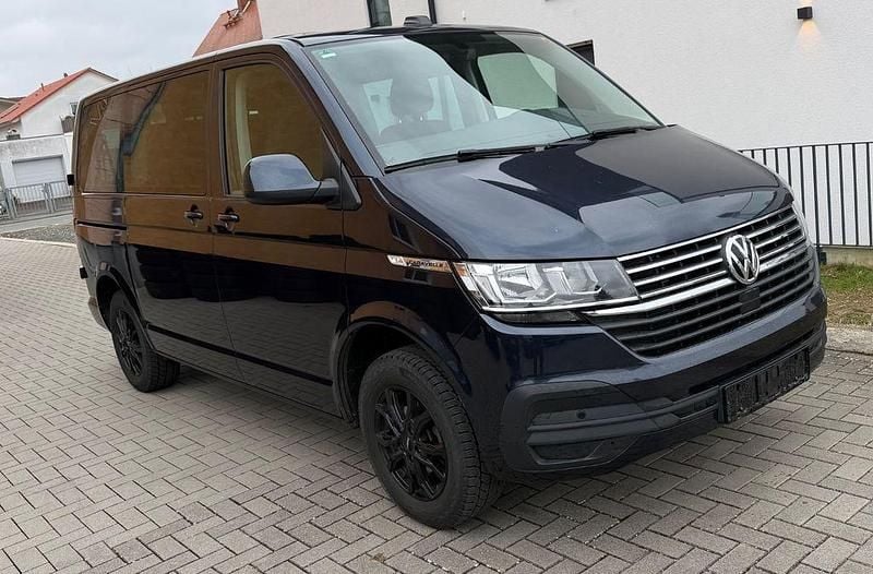 Gebraucht VW T6.1 Comfortline 150 PS (110 kW) 2021 Blau Van