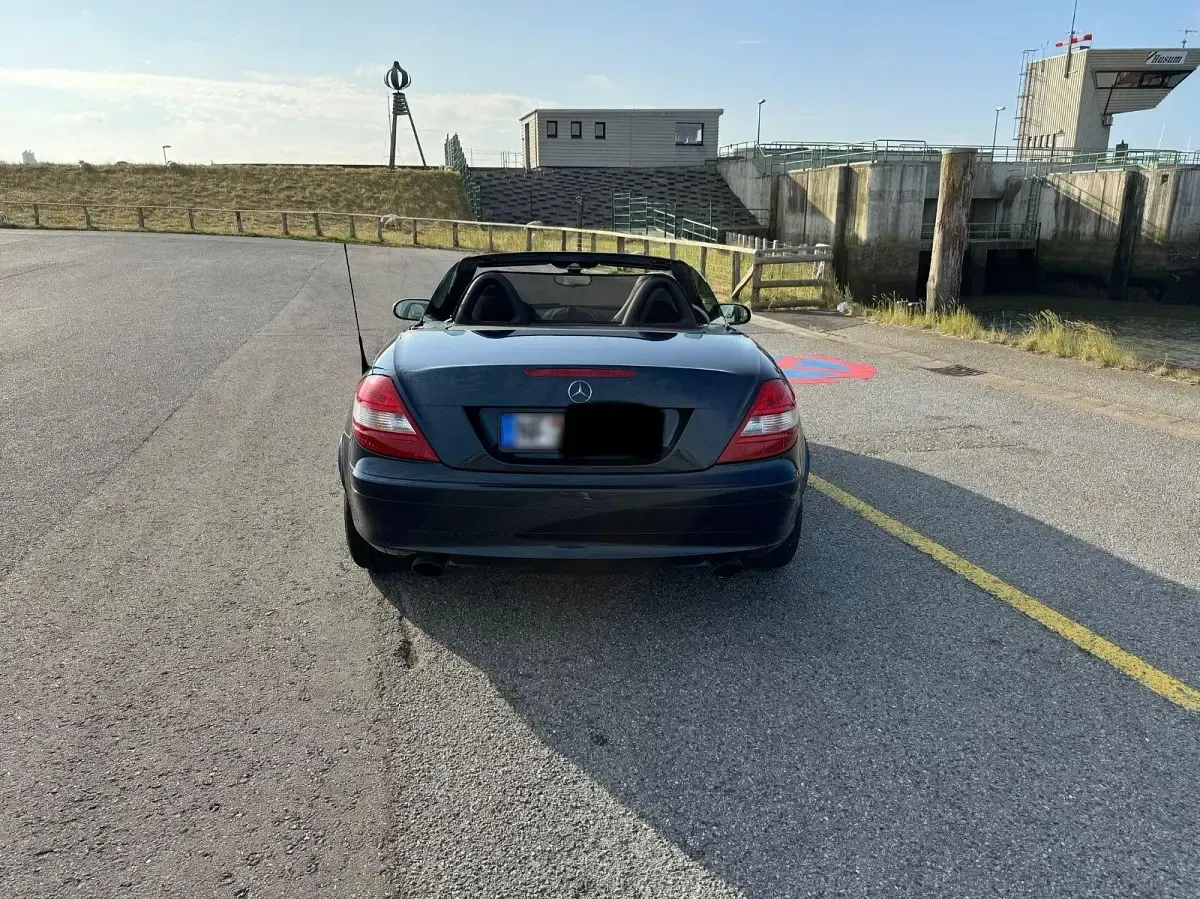 Gebraucht Mercedes SLK200 163 PS (119 kW) 2004 Blau Cabrio