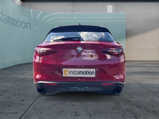 Gebraucht Alfa Romeo Stelvio Tech Edition 190 PS (139 kW) 2019 Rot SUV