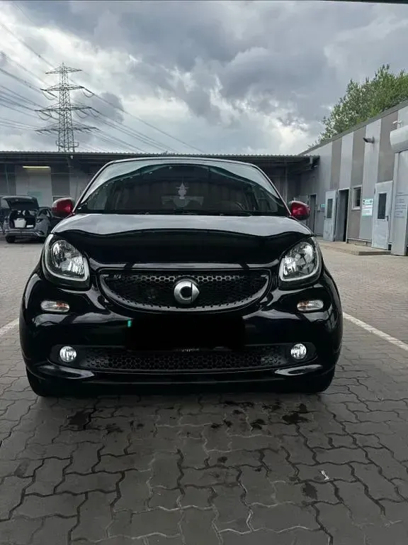 Gebraucht Smart ForFour Passion 90 PS (66 kW) 2015 Schwarz Kleinwagen