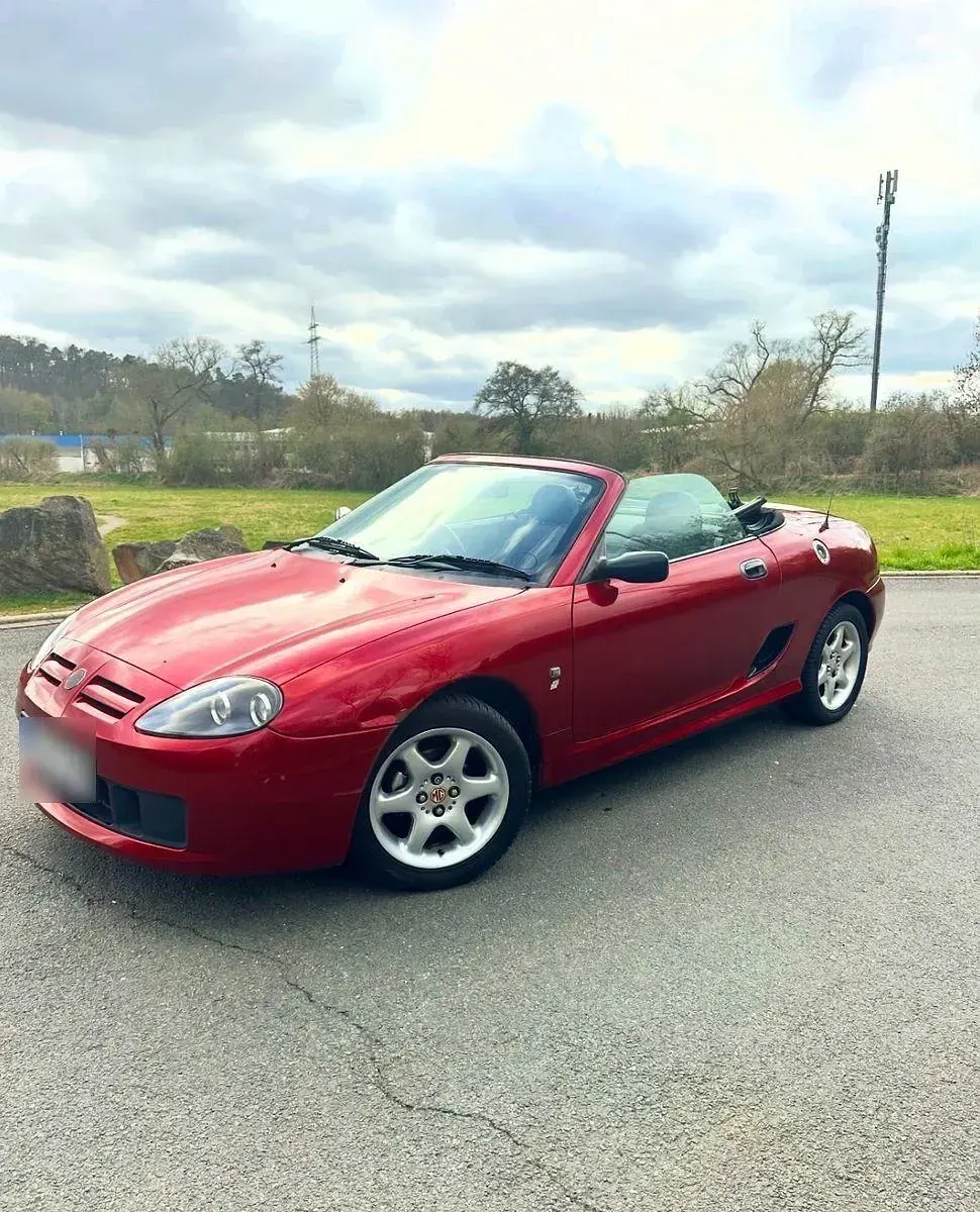 Second-hand MG TF 116 CP (85 kW) 2005 Roșu Cabrio