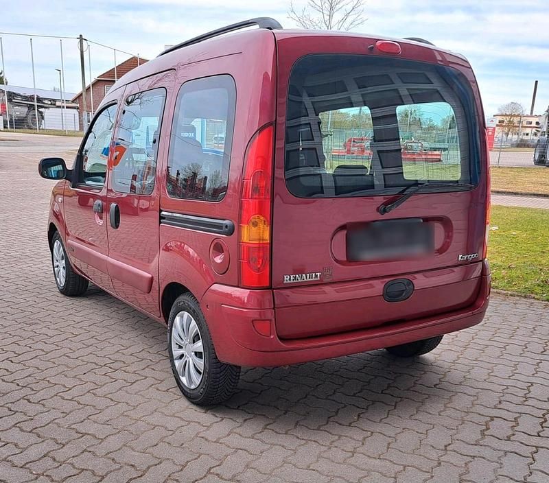 Gebraucht Renault Kangoo 95 PS (69 kW) 2008 Rot Van / Kleinbus