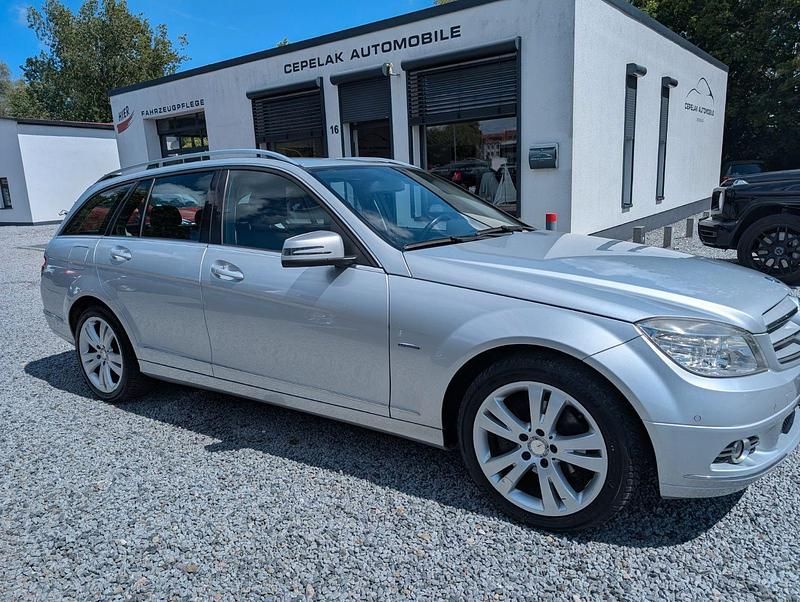 Silber Gebraucht 2010 Mercedes C180 Kombi | 7.990 € (Fairer Preis) - Bild 1/4