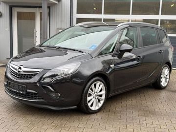 Gebraucht 2016 Opel Zafira Tourer drive Van / Kleinbus | 5.300 € (Superpreis) - Bild 1/4