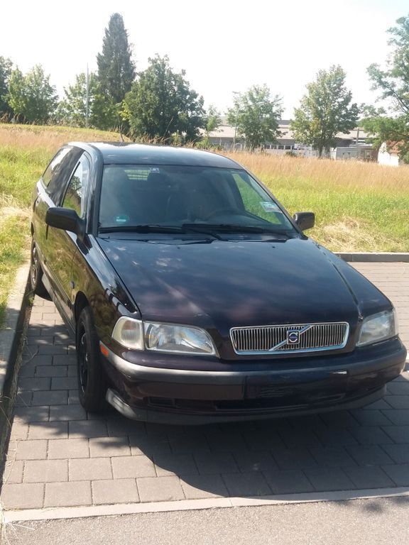 Gebraucht 1999 Volvo V40 Kombi | 1.999 € (Fairer Preis) - Bild 1/4