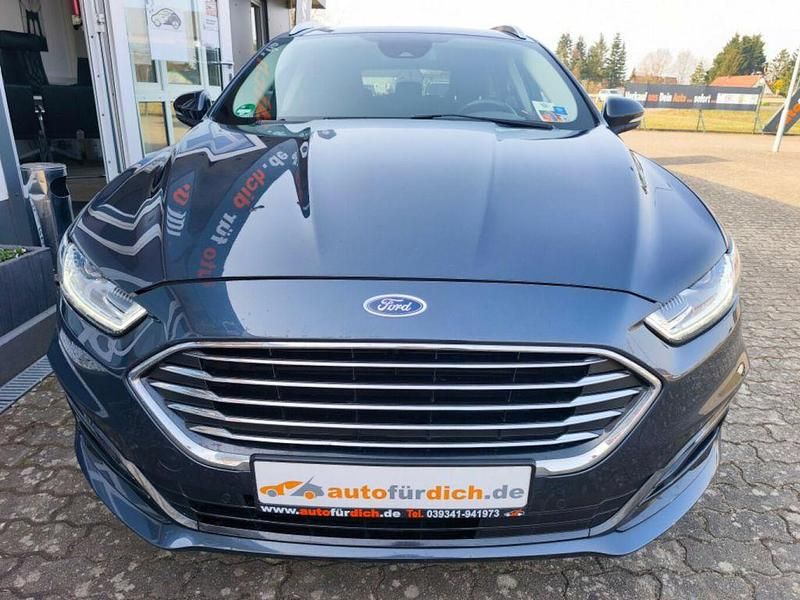 Gebraucht Ford Mondeo Titanium 188 PS (138 kW) 2022 Blau (metallic) Kombi