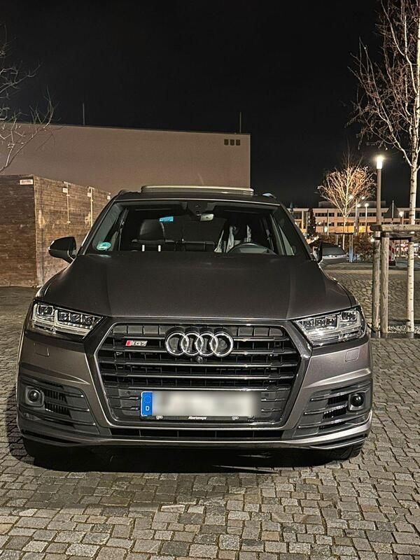 Schwarz Gebraucht 2017 Audi SQ7 Ambiente SUV | 39.550 € (Superpreis) - Bild 1/4
