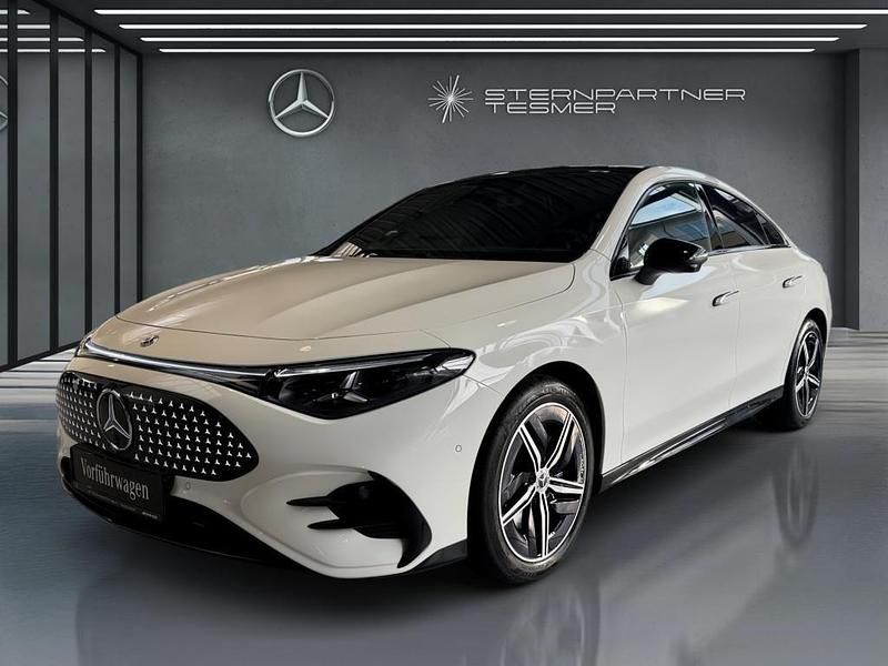 Weiß Gebraucht 2025 Mercedes CLA 250+ AMG Limousine | 56.820 € (Guter Preis) - Bild 1/3