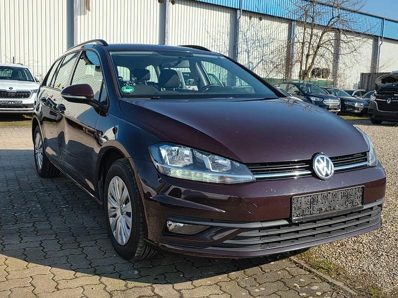 Gebraucht VW Golf VII 116 PS (85 kW) 2018 Grau Kombi