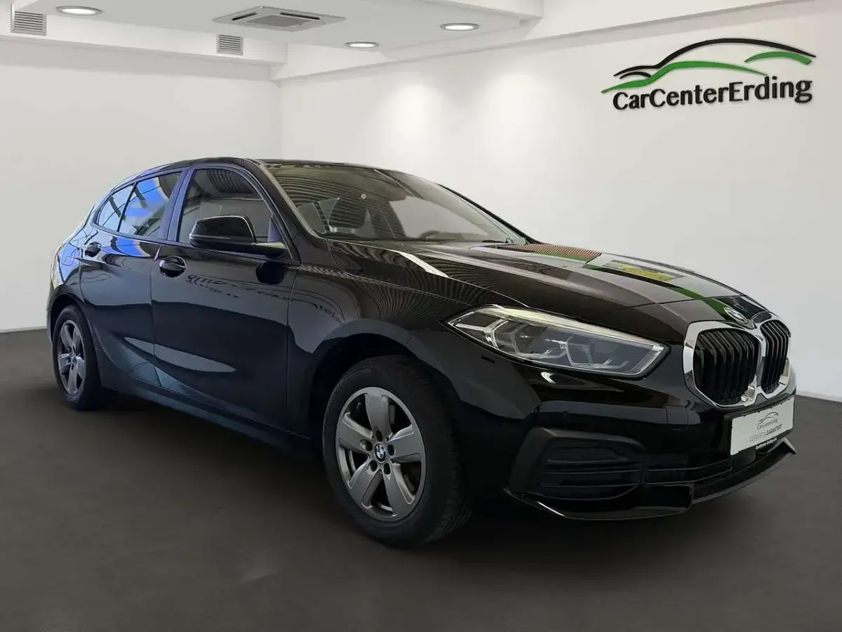Gebraucht BMW 118 136 PS (100 kW) 2023 Schwarz ii Kleinwagen