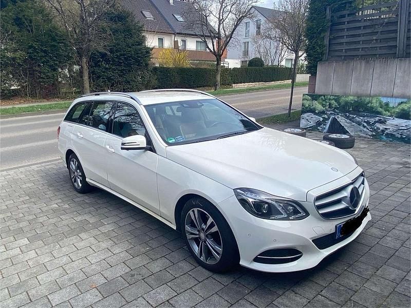 Gebraucht Mercedes E200 Avantgarde 184 PS (135 kW) 2013 Weiß Kombi