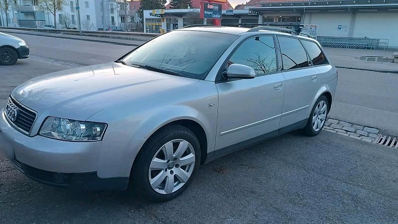 Gebraucht Audi A4 131 PS (96 kW) 2002 Silber Kombi