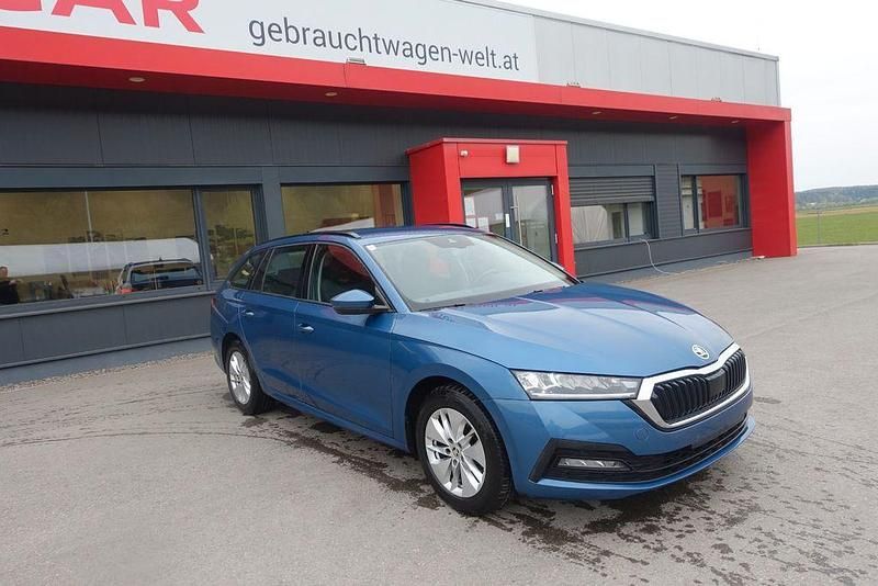 Second-hand Skoda Octavia Ambition 150 CP (110 kW) 2020 Albastru Break