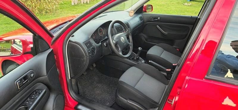 Gebraucht VW Golf IV 105 PS (77 kW) 2005 Rot Kombi