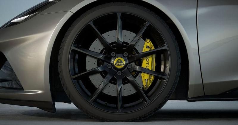 Neu Lotus Emira 364 PS (267 kW) 2026 Grau Coupé