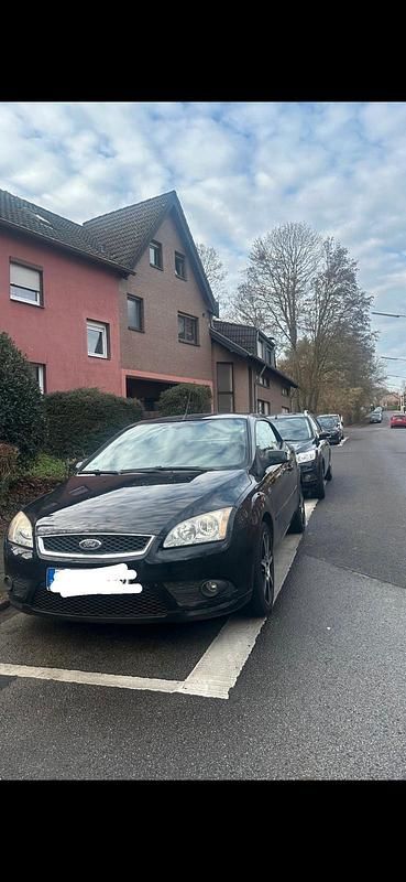 Gebraucht Ford Focus Cabriolet 101 PS (74 kW) 2008 Schwarz Cabrio