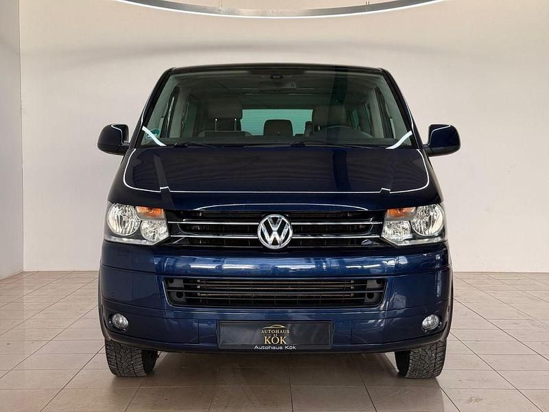 Gebraucht VW Caravelle 179 PS (131 kW) 2010 Blau Van