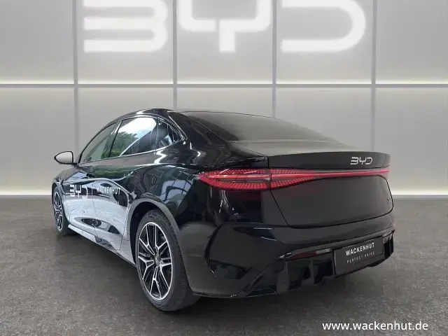 Gebraucht BYD Seal Design 230 kW (313 PS) 2026 Schwarz Limousine