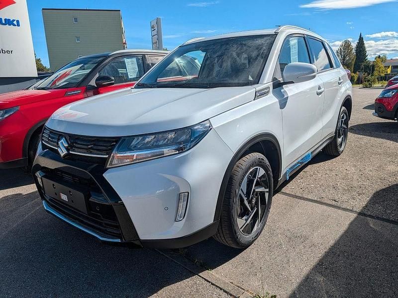 Weiß Neu 2025 Suzuki Vitara Comfort+ SUV | 28.190 € (Fairer Preis) - Bild 1/1