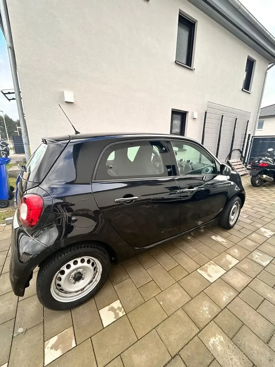 Occasion Smart ForFour 71 ch (52 kW) 2017 Noir Citadine