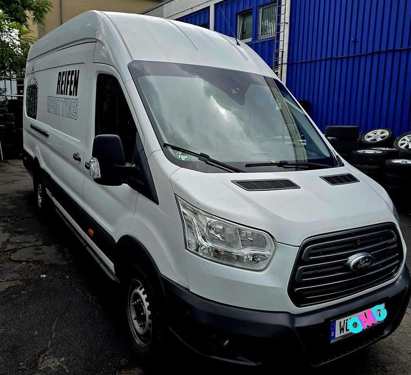 Gebraucht Ford Transit 140 PS (102 kW) 2020 Weiß Van