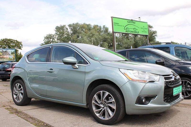 Grau Gebraucht 2011 Citroën DS4 So Chic Kleinwagen | 8.490 € (Fairer Preis) - Bild 1/4