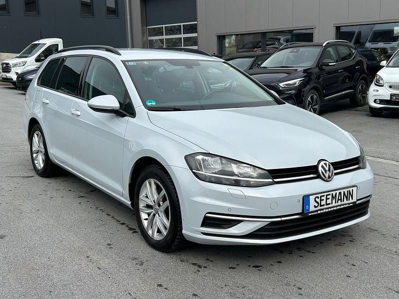Gebraucht VW Golf VII Comfortline 150 PS (110 kW) 2017 Silber Kombi