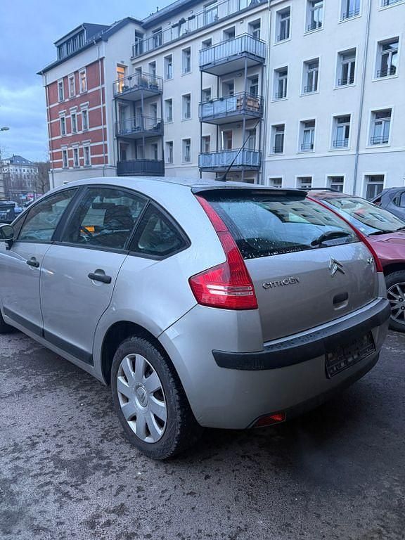 Gebraucht Citroën C4 Comfort 109 PS (80 kW) 2007 Grau Limousine