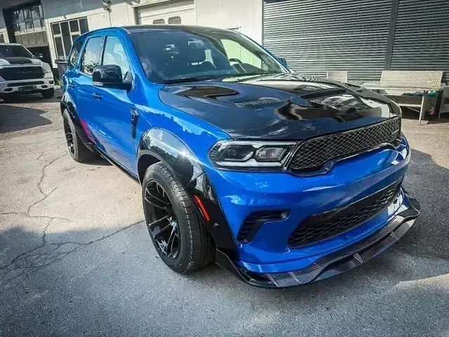 Gebraucht Dodge Durango 364 PS (267 kW) 2024 Police blue exterior SUV