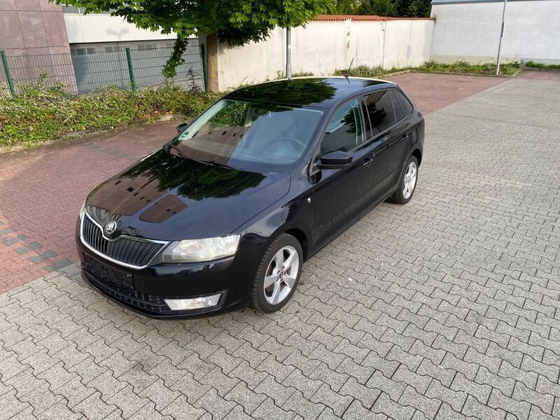 Schwarz Gebraucht 2013 Skoda Rapid Limousine | 5.299 € (Etwas zu teuer) - Bild 1/4