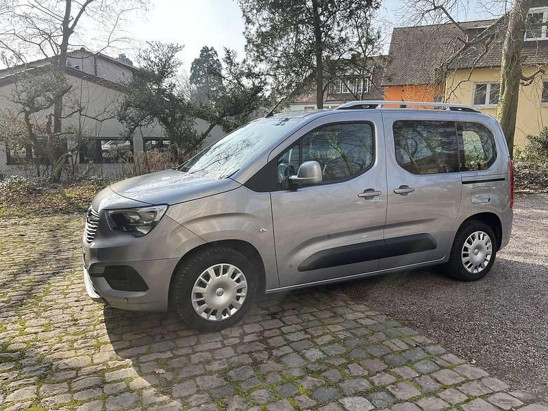 Gebraucht Opel Combo Life Edition 110 PS (80 kW) 2018 Silber Kombi